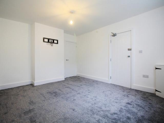 Flat for rent in Hoole, Chester