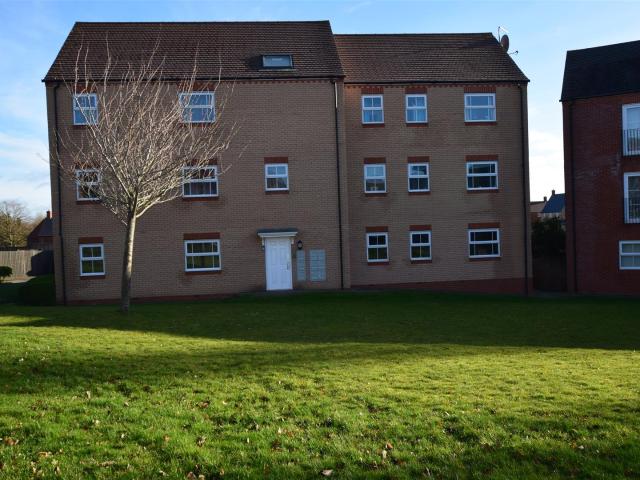 Flat for rent in Roade, Northamptonshire