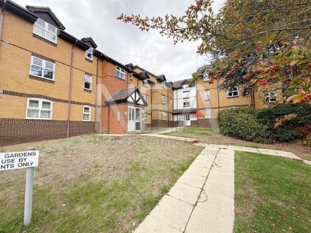 Apartment for rent in Caversham, Reading