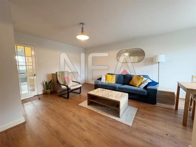 Flat for rent in Caversham, Reading