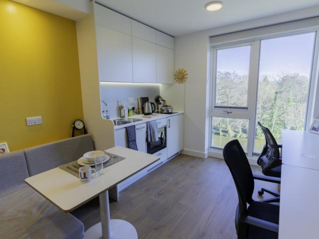 Room for rent in Guildford Park, Westborough