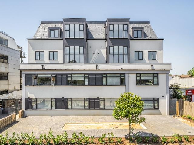 Flat for rent in Elstree and Borehamwood, Borehamwood
