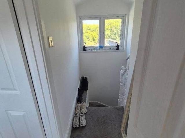 Flat for rent in London Borough of Redbridge, Greater London