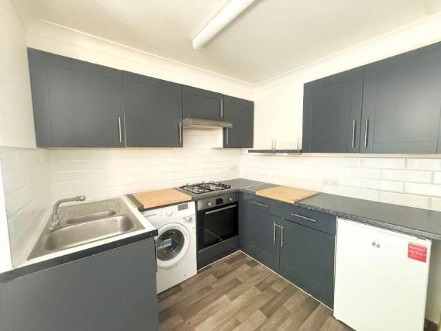 Flat for rent in Reading
