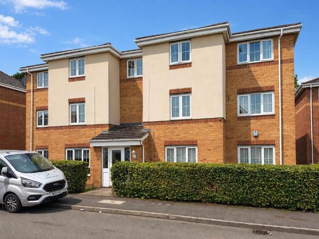 Flat for rent in Merryhill, West Midlands
