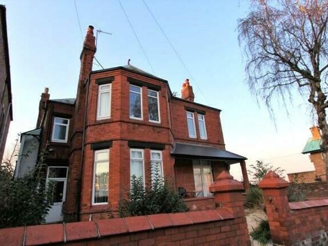 Flat for rent in Egremont, Liscard