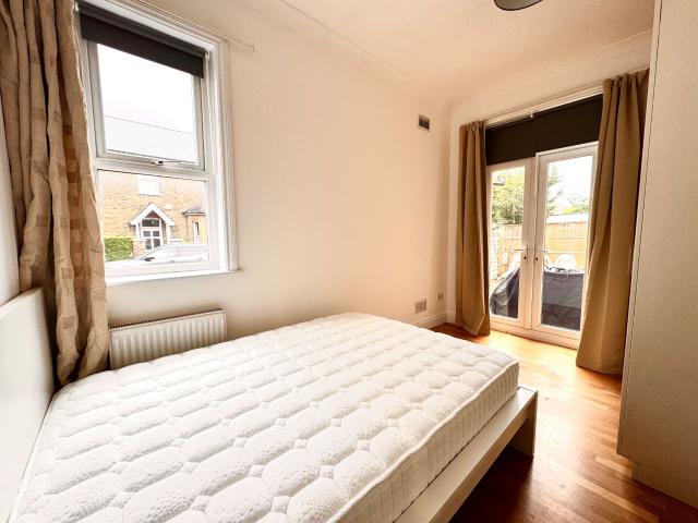 Flat for rent in Kensington, Greater London