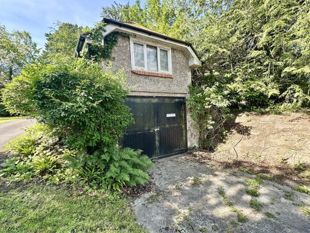Flat for rent in Storrington and Sullington, Horsham