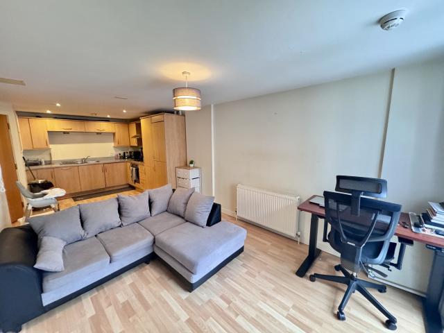 Flat for rent in The Meadows, Haddon