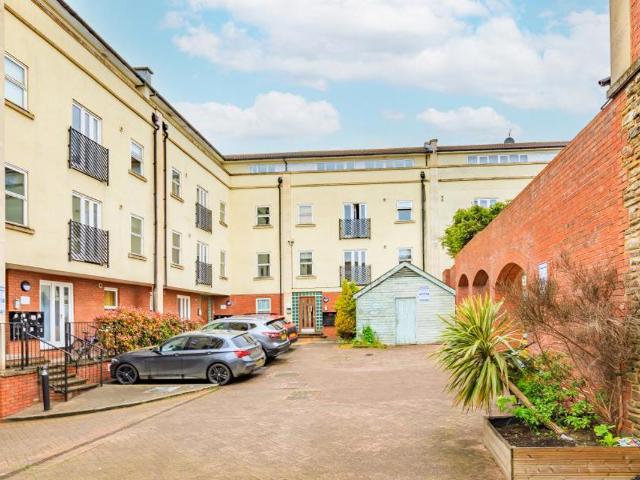 Flat for rent in St Philip's, Feckenham