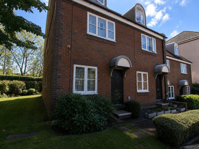 Flat for rent in Bolton Low Houses, Hampshire