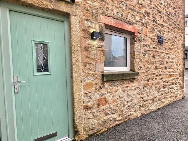 Flat for rent in Whitehall, Darwen