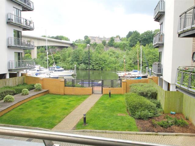 Flat for rent in Cardiff International Sports Village, Falcon Lodge