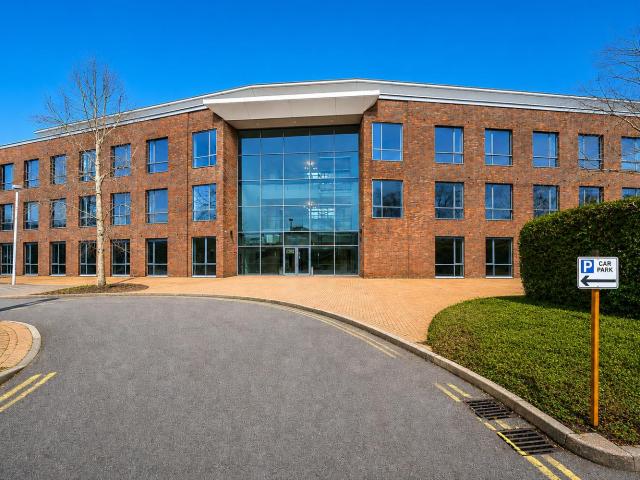 Flat for rent in Fleet, Hart
