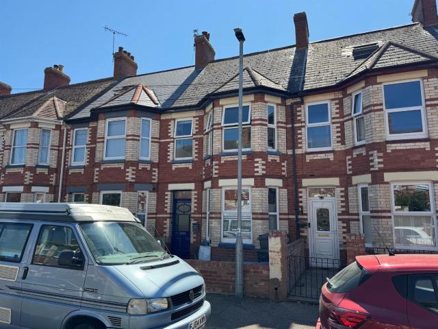 Flat for rent in Withycombe, Budlake