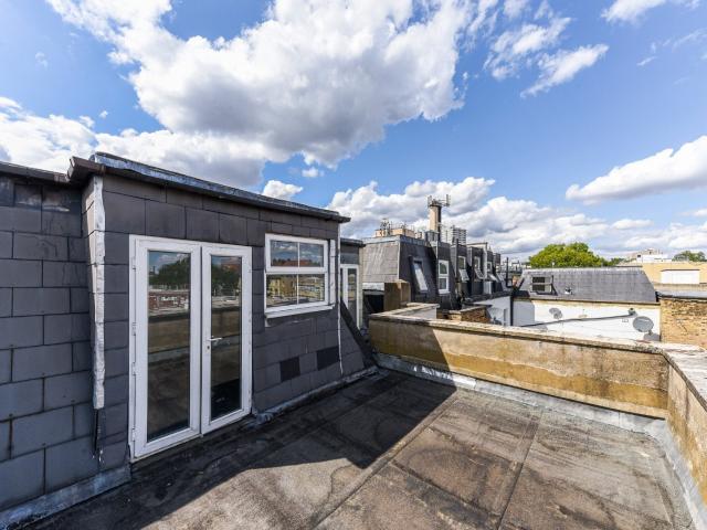 Flat for rent in Gospel Oak, Greater London