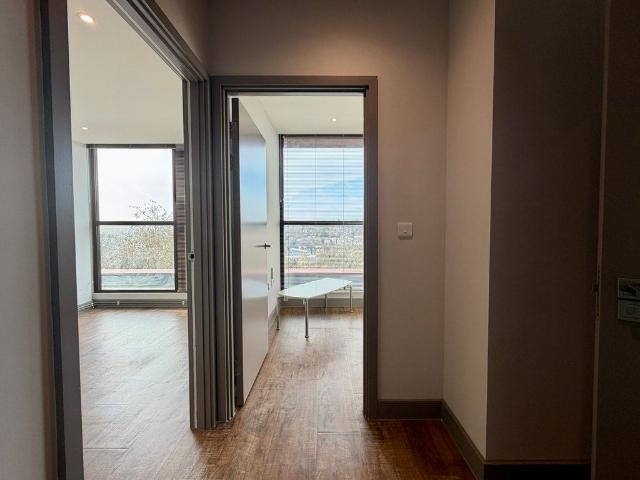 Flat for rent in Ringlestone, Midway