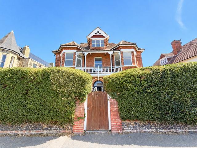 Flat for rent in Westgate-on-Sea, Acol