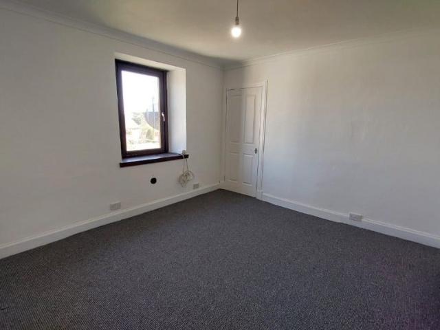 Flat for rent in Ferryden, Scotland