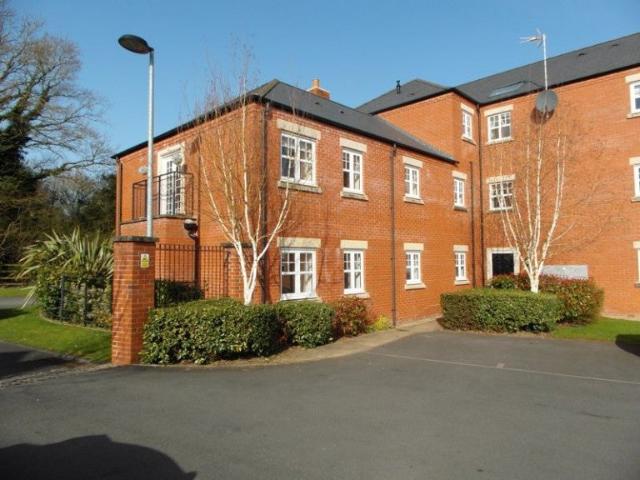 Flat for rent in Muxton, Telford