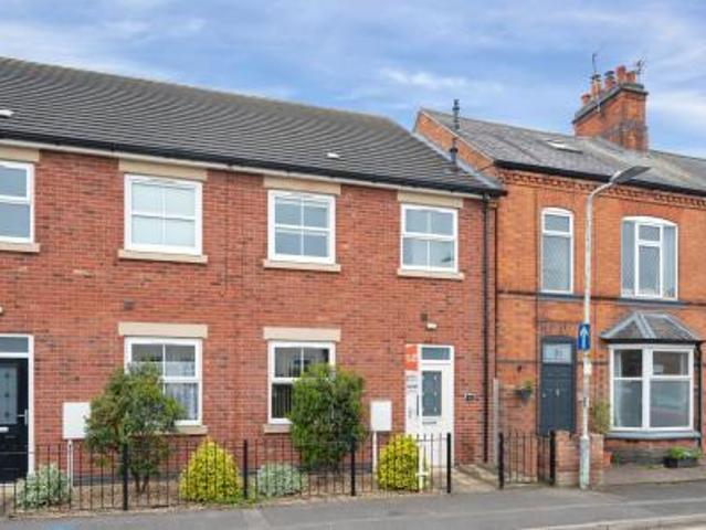 Flat for rent in Syston, Elmfield