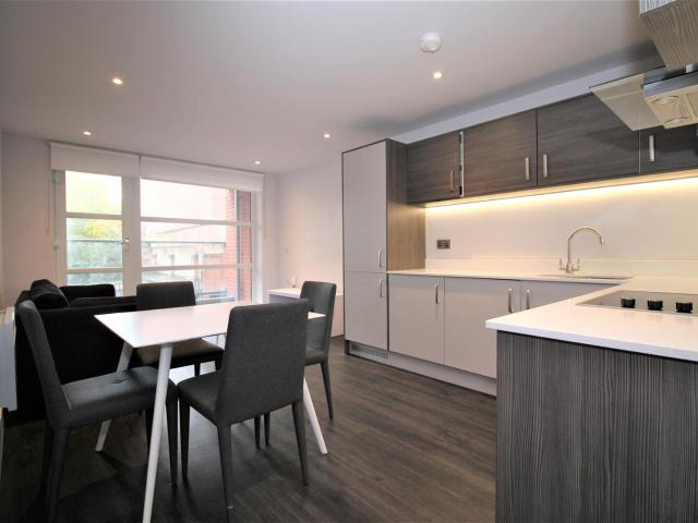 Flat for rent in St Matthew's, Old Wharf