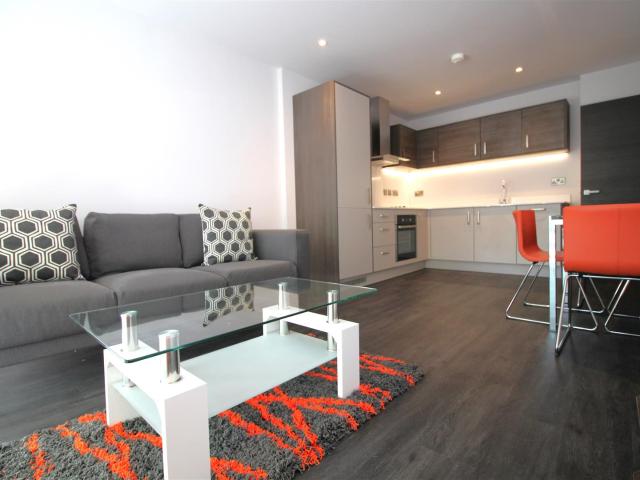 Flat for rent in St Matthew's, Old Wharf