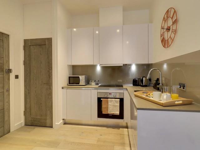 Flat for rent in Slough