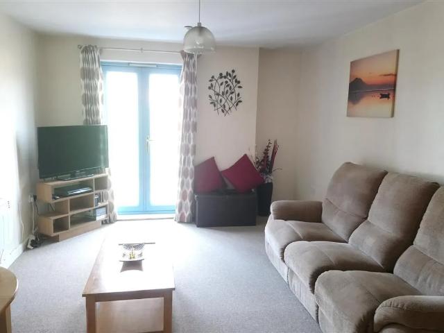 Flat for rent in Rodbourne, Swindon