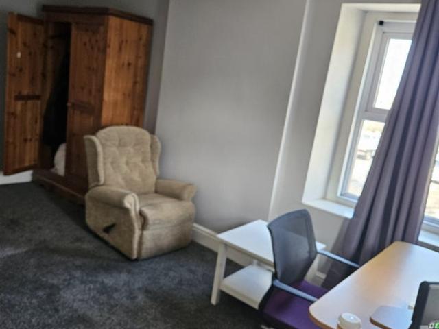 Flat for rent in Keynsham, Bath And North East Somerset