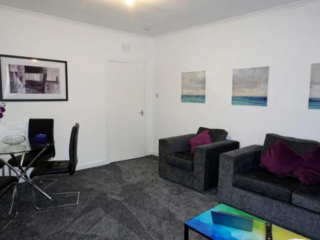 Flat for rent in High Blantyre, Blantyre
