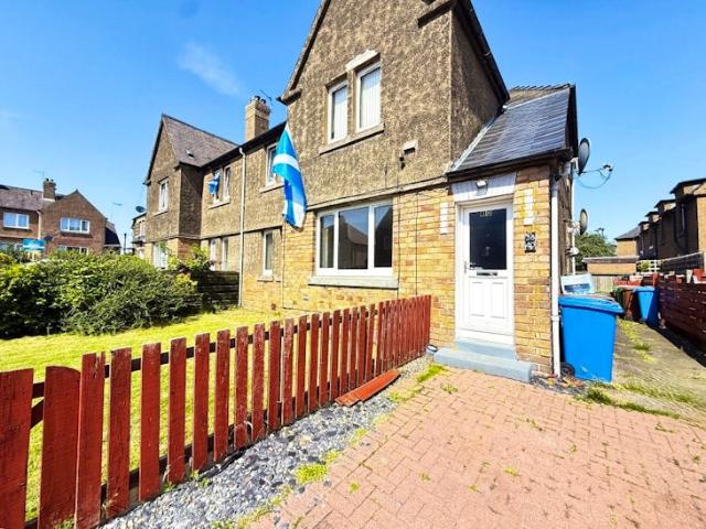 Apartment for rent in Peasehill, Scotland
