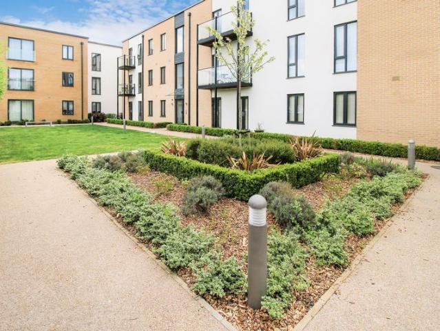 Flat for rent in Berrick Salome, Oxfordshire