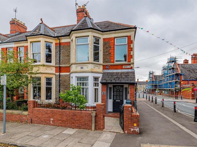 Flat for rent in Plasnewydd, Falcon Lodge