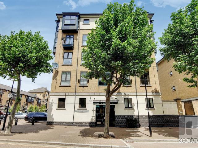 Flat for rent in Silvertown, Silvertown