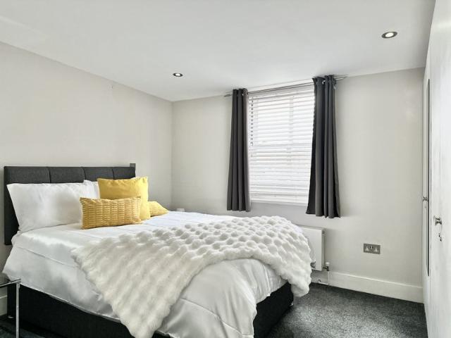 Flat for rent in Royal Borough of Kensington and Chelsea, Greater London