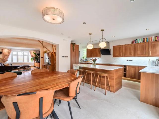 Flat for rent in West Drayton, Greater London