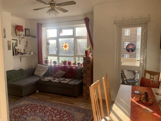 Flat for rent in London Borough of Wandsworth, Greater London