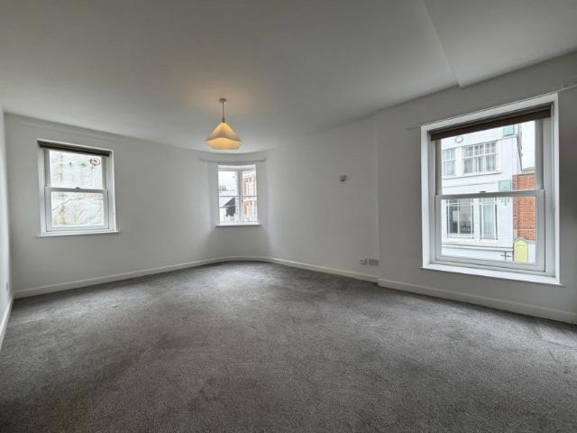 Flat for rent in Watergate, Devon