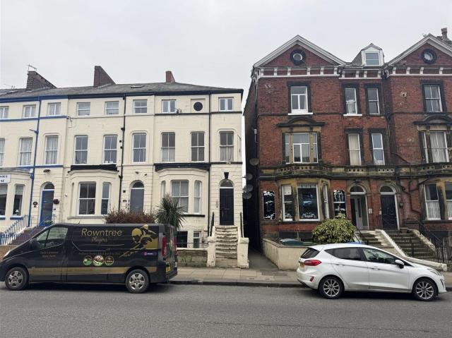 Flat for rent in South Cliff, Kepwick