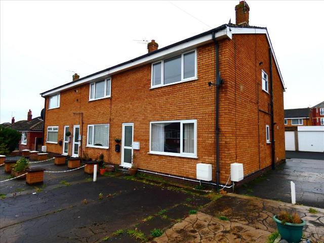 Flat for rent in Cabus, Lancashire