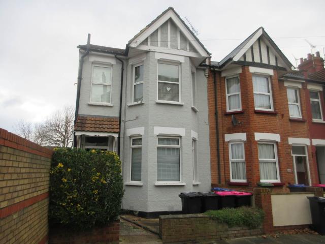Flat for rent in Alton Barnes, Essex