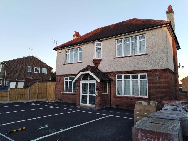 Flat for rent in West Heath, Greater London