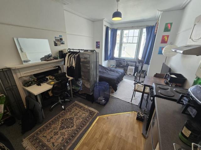 Flat for rent in Brunswick