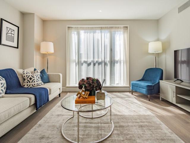 Flat for rent in Canary Wharf, Greater London