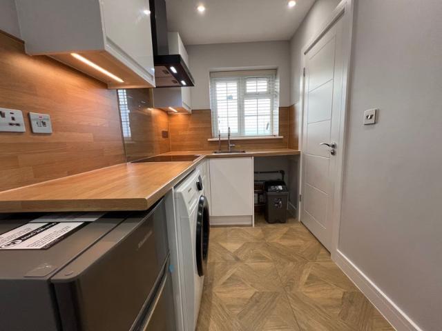Flat for rent in Slough
