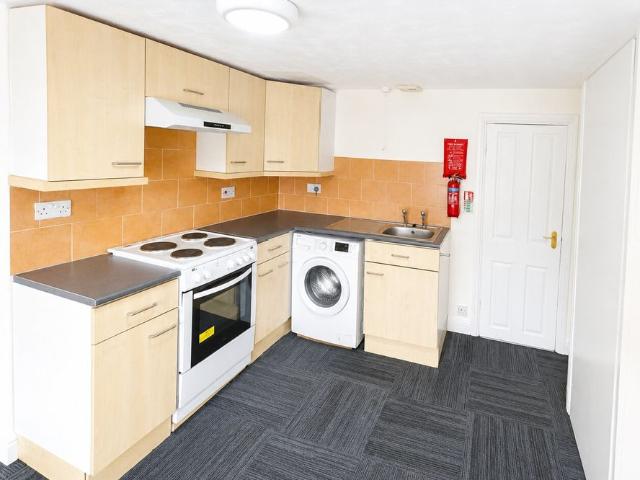Flat for rent in Potters Corner, East Midlands