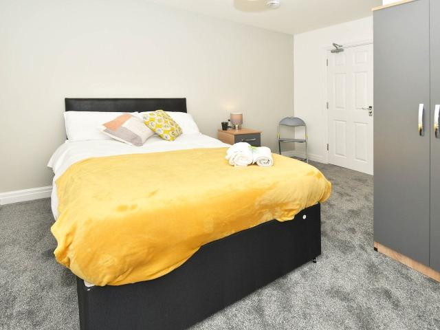 Flat for rent in Crewe, Cheshire