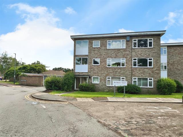 Flat for rent in Cliff Hill, Green Close
