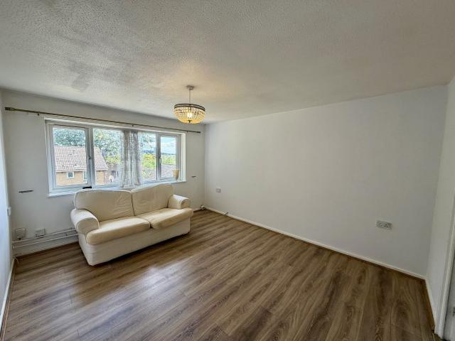 Flat for rent in St Ann's, Haddon